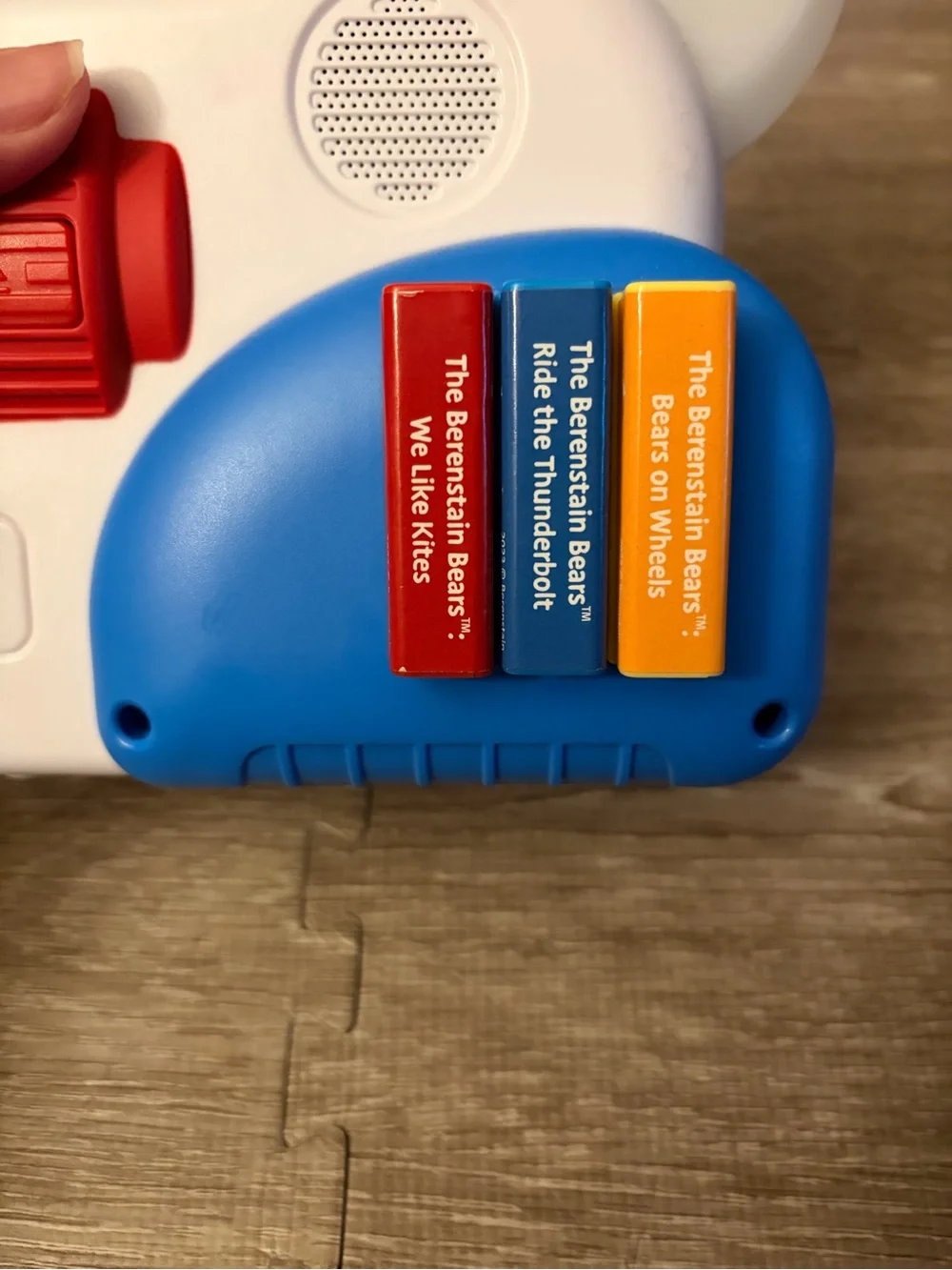 Little Tikes lot includes